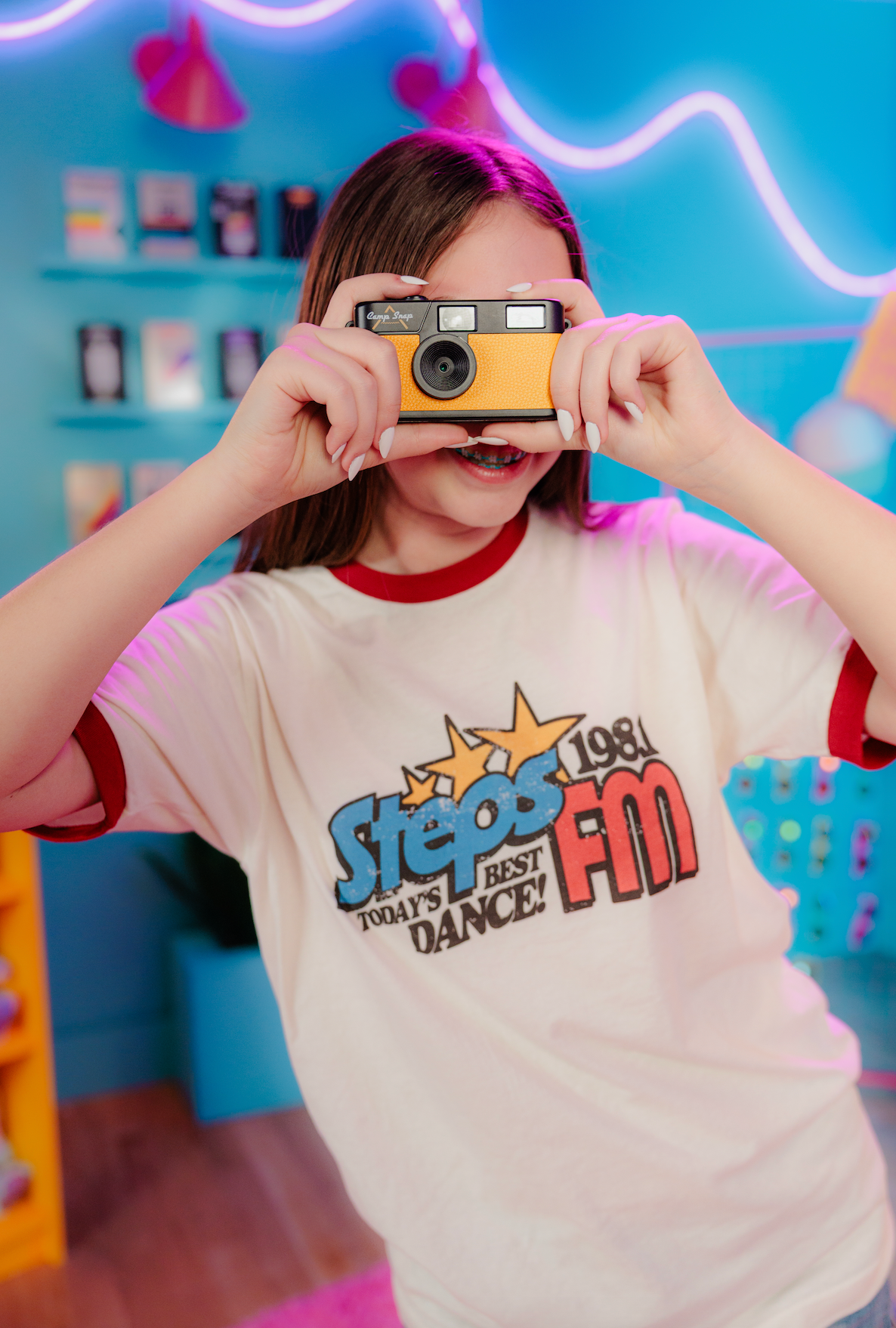 STEPS Retro Radio Ringer Tee